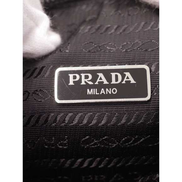 Prada Re-Edition 2000 Nylon Mini Handbag - Picture 6 of 9